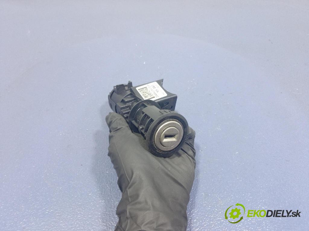 Fiat Panda 2004 riadiaca jednotka Motor: 55188619