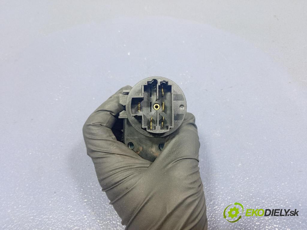 Fiat Panda 2004 riadiaca jednotka Motor: 55188619