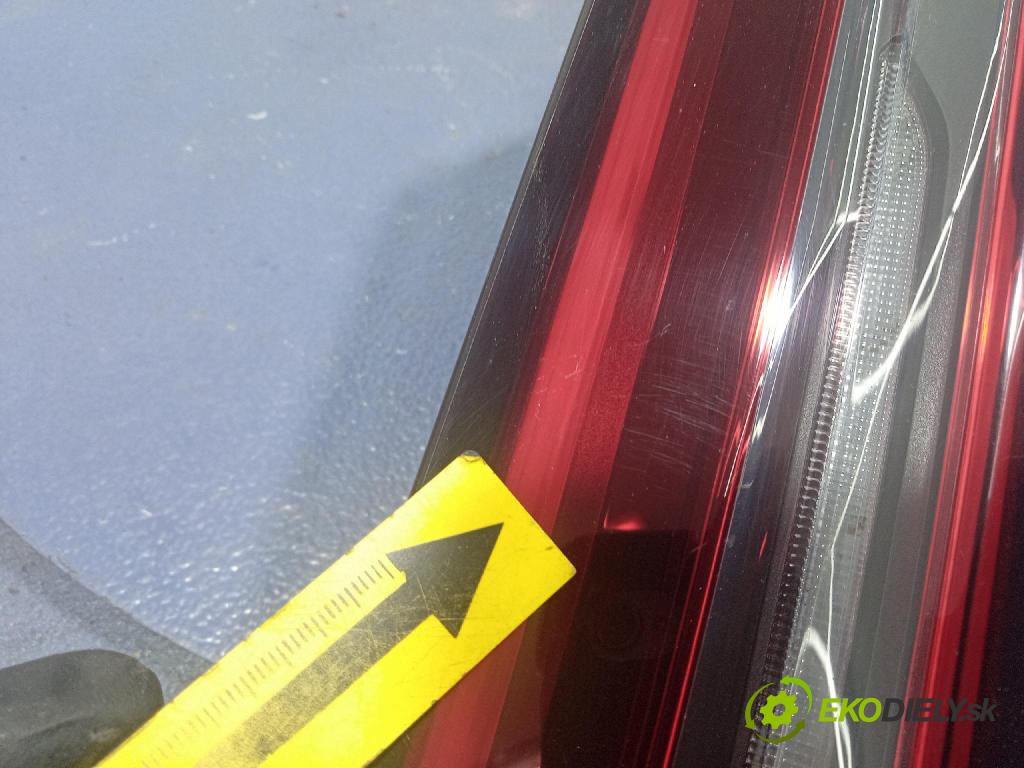 Bmw I5 m60 xdrive 2023 svetlo / reflektor zad Prava: Vnútri: 8086056