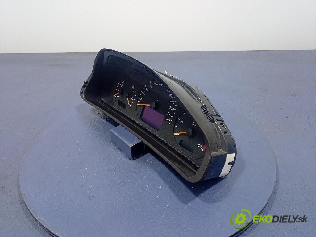 Mercedes E-klasa 2000 prístrojovka/ budíky A2105402811