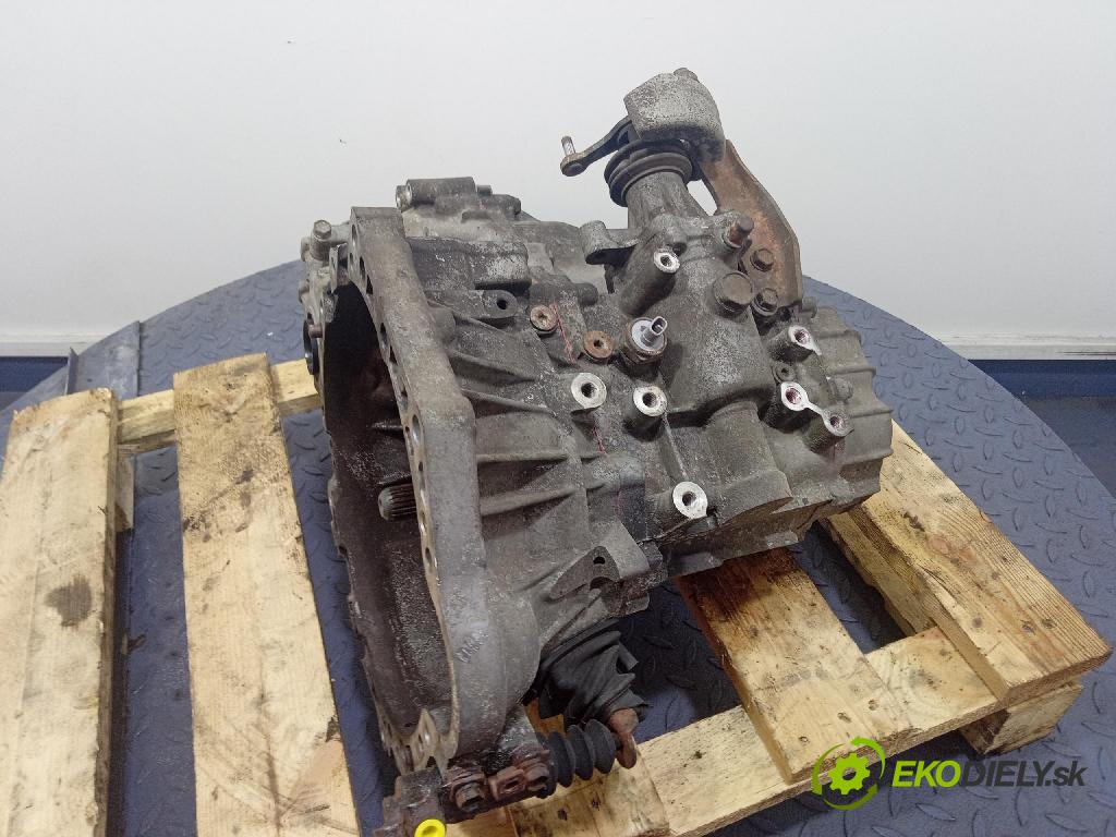 Toyota Corolla 2002 prevodovka Manualna
