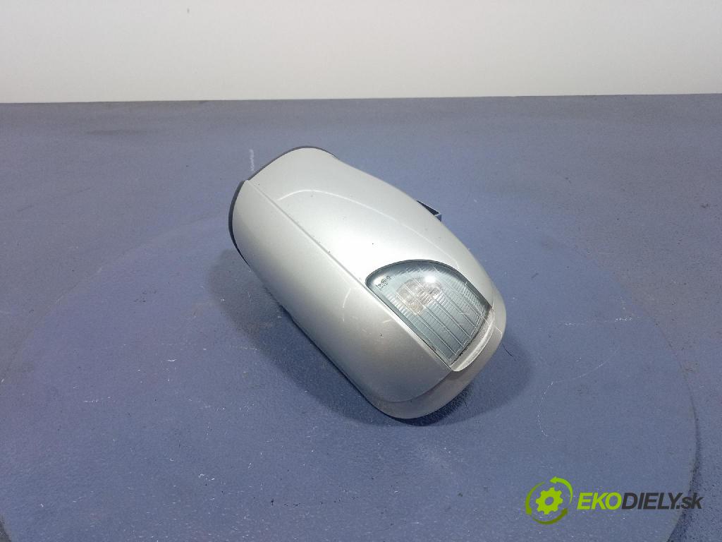 Mercedes E-klasa 2000 zrkadlo Vľavo: