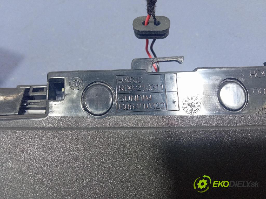 Bmw I5 m60 xdrive 2023 Svetlo: Stop: 5A0233914