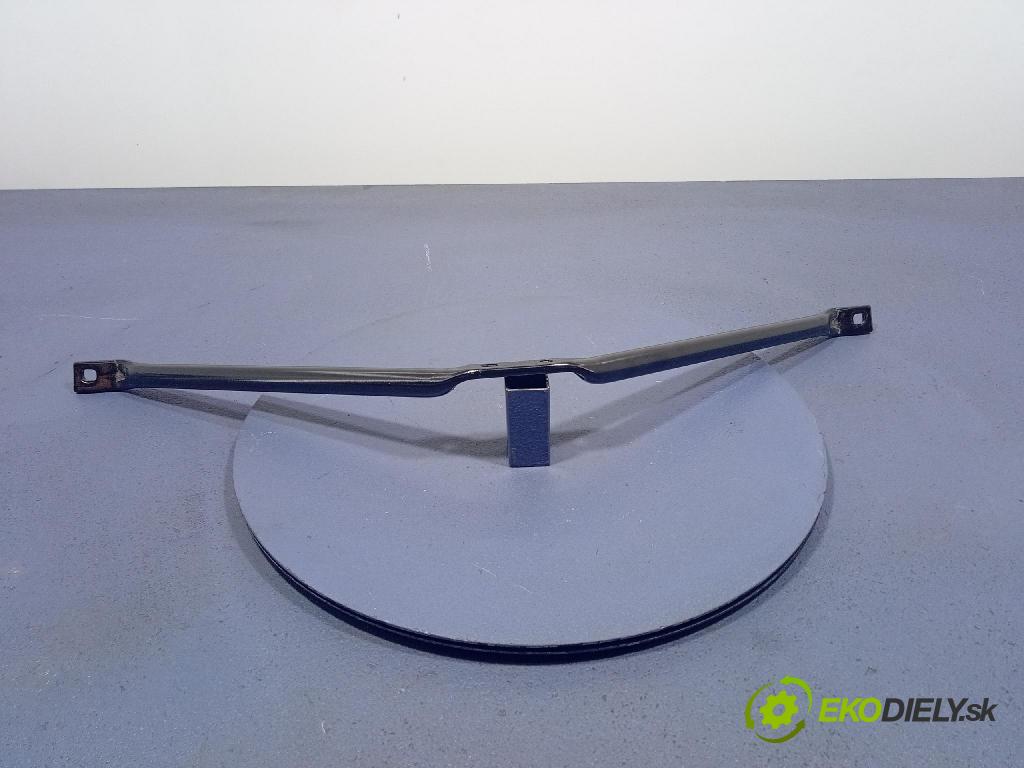 Bmw I5 m60 xdrive 2023 výstuha Predné: / pas predný 9464026