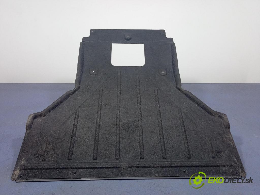 Bmw I5 m60 xdrive 2023 kryt Plast: podvozek: 