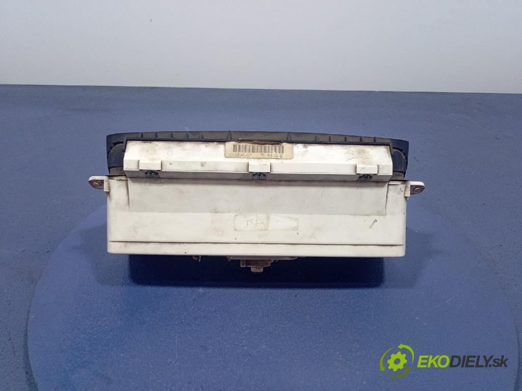 Vw Transporter 1991 prístrojovka/ budíky 701919033BQ