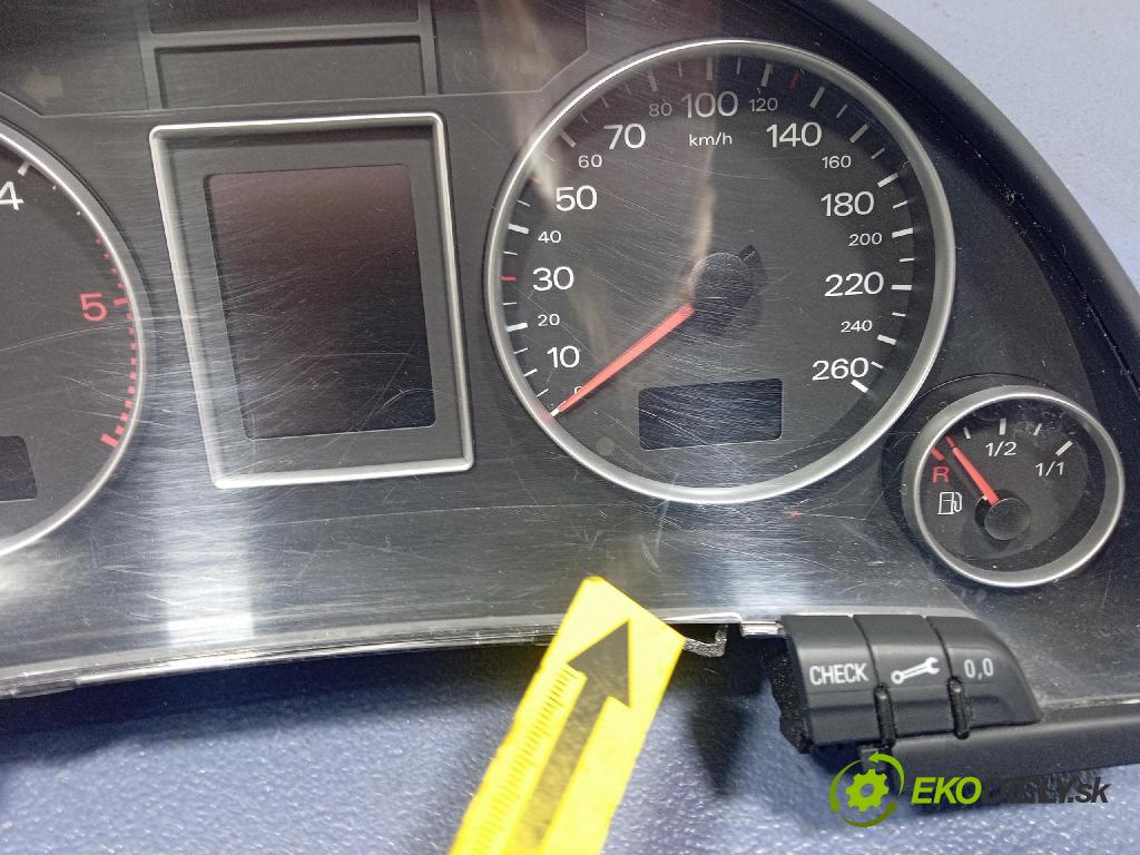 Audi A4 2005 prístrojovka/ budíky 8E0920900R