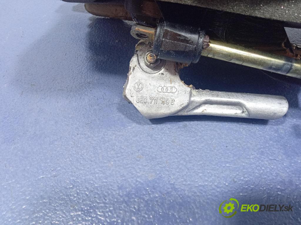 Audi A4 2005 Páka: Zmeny: 8E0711406