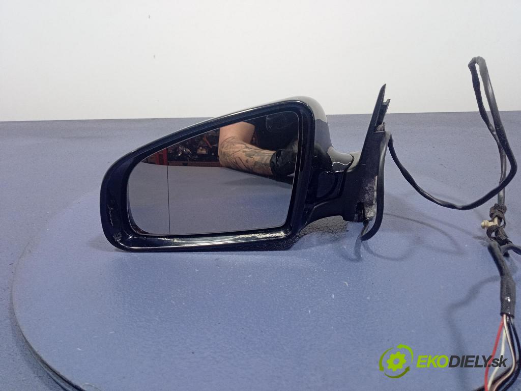 Audi A4 2005 zrkadlo Vľavo: