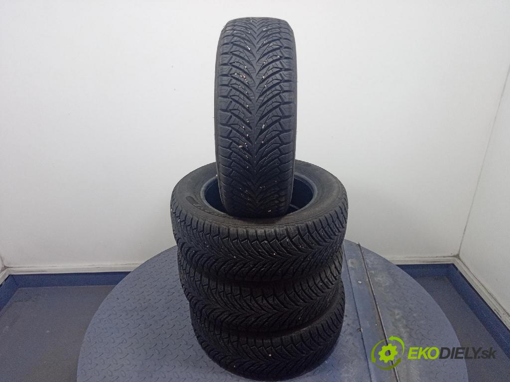 Ford Focus 2001 pneumatika Multi-sezóna: 6937833543371