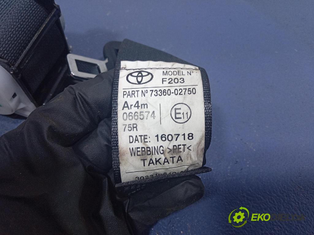 Toyota Auris 2018 Pásy: Bezpečnosť: x 73360-02750