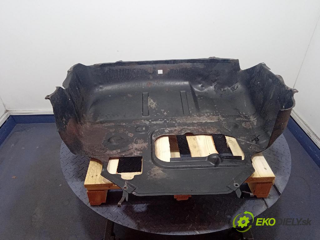Vw Transporter 1991 kryt Motor: