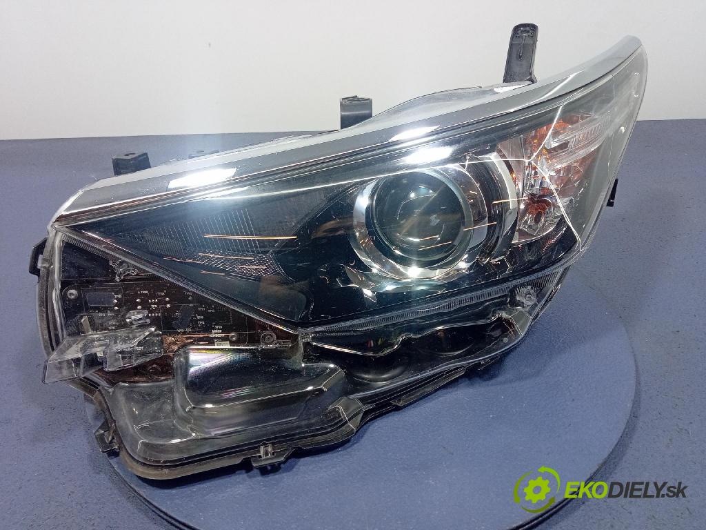 Toyota Auris 2018 Reflektor: Vľavo: 81150-02K30