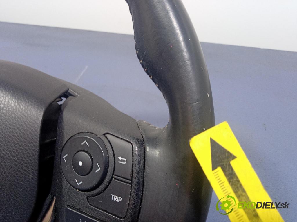 Toyota Auris 2018 volant