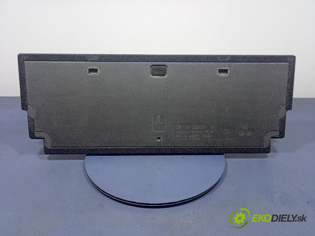 Toyota Auris 2018 koberec do auta 58410-02020
