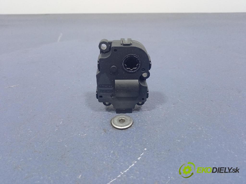Bmw I5 m60 xdrive 2023 motor: Ohrievač: 113930-2261