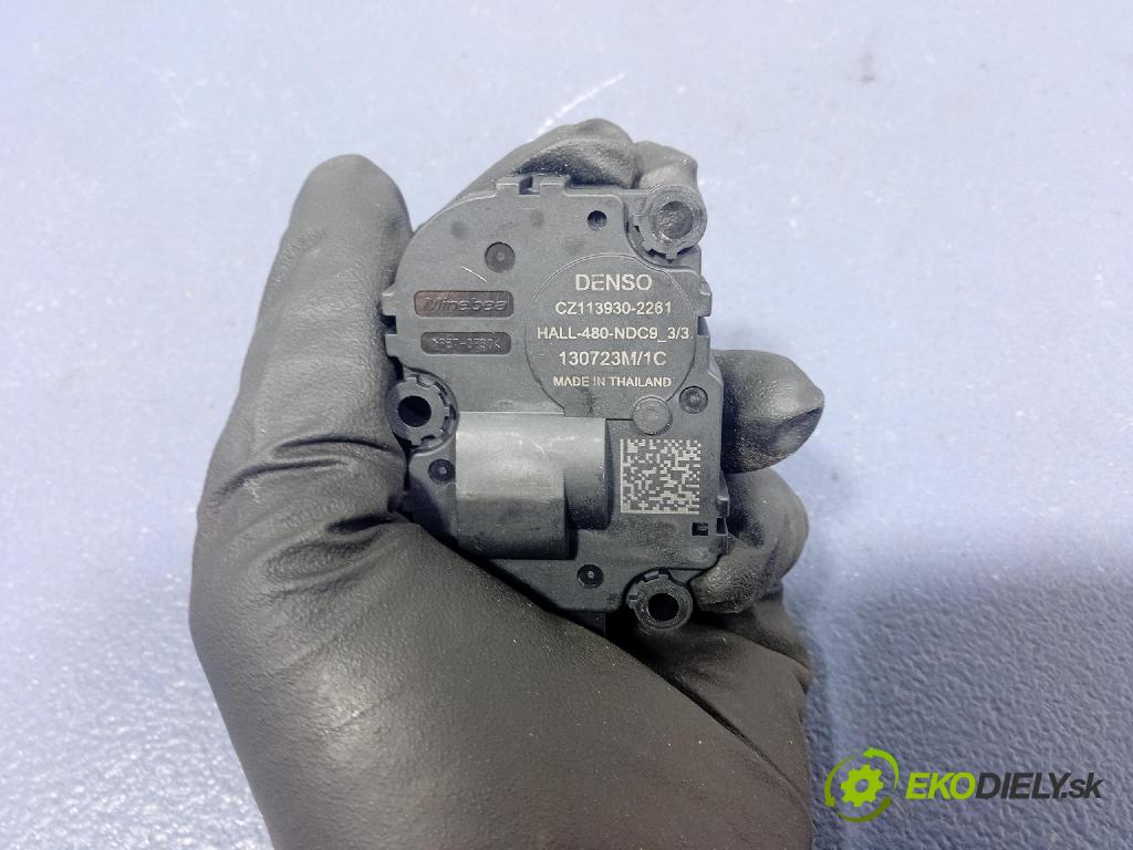 Bmw I5 m60 xdrive 2023 motor: Ohrievač: 113930-2261