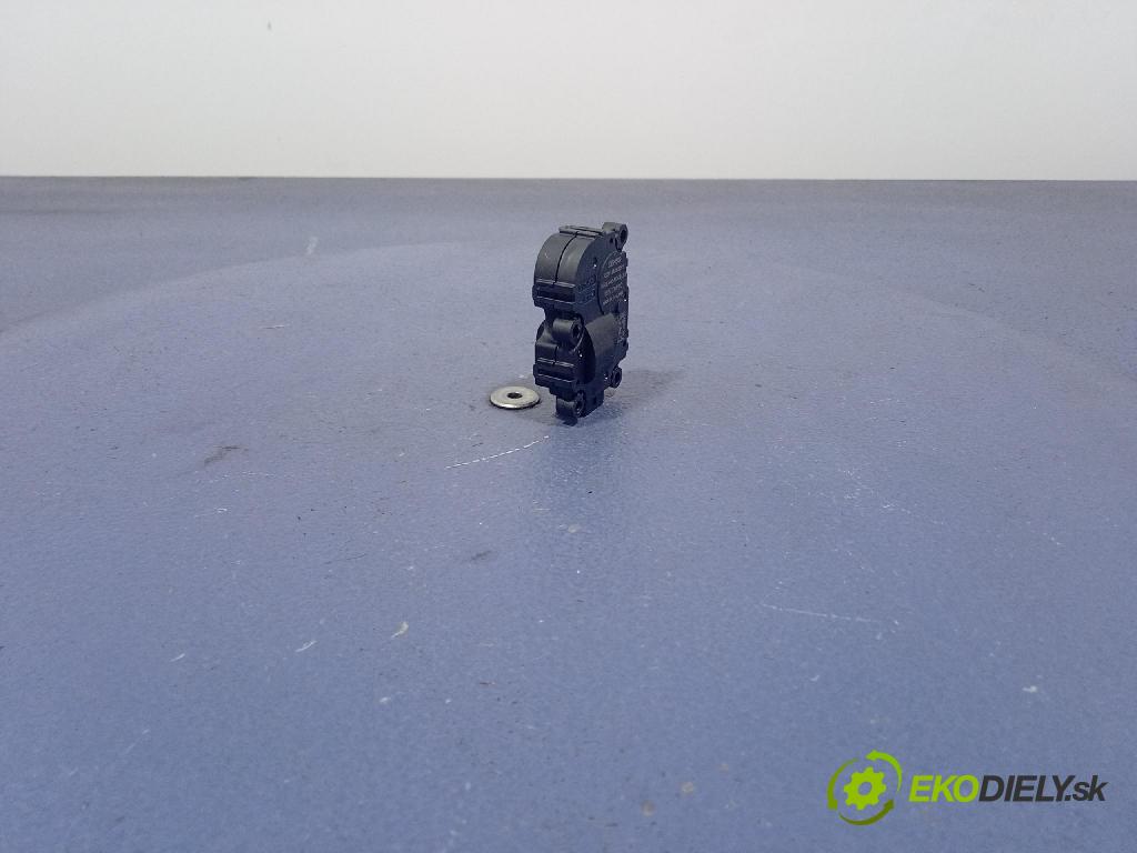 Bmw I5 m60 xdrive 2023 motor: Ohrievač: 113930-2261