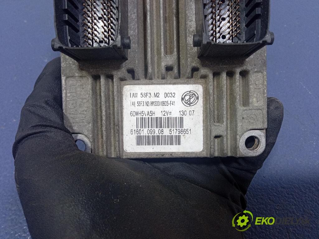 Fiat Punto 2007 riadiaca jednotka Motor: 51798651