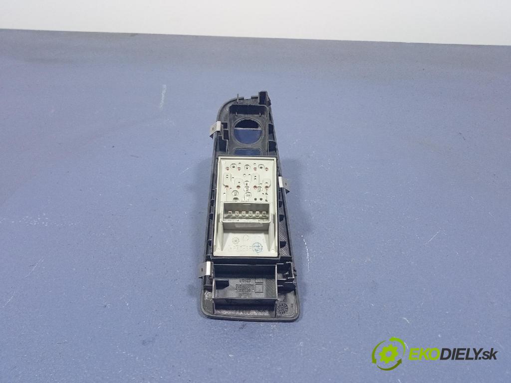 Fiat Punto 2007 prepínač Okná: 735380444