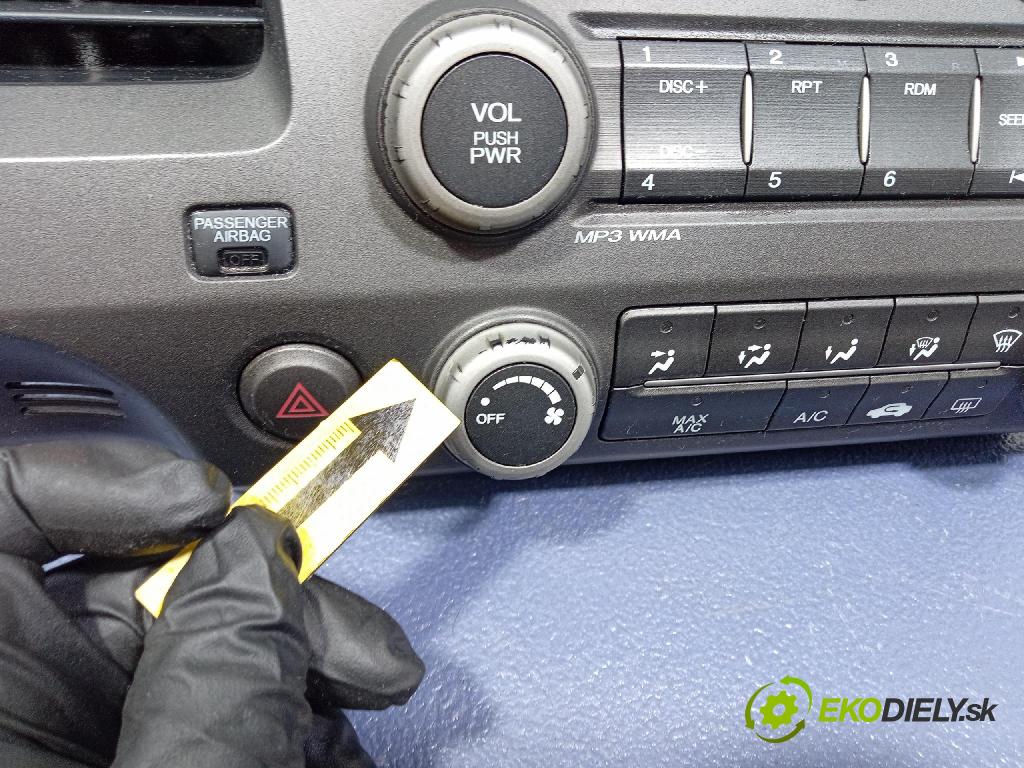 Honda Civic 2007 Radio I Navigácia: 39101-SNA-A020