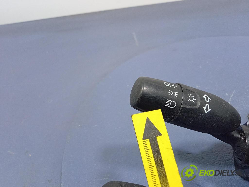 Honda Civic 2007 prepínač Komplex: M29868