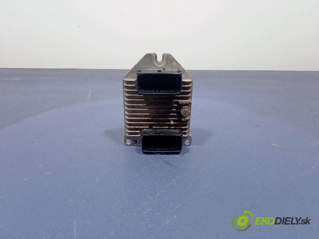 Opel Vectra-c 2002 riadiaca jednotka Motor: 09179499