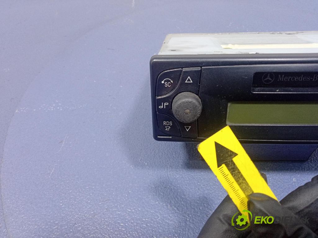 Mercedes Vito 2005 Radio I Navigácia: A0048201286