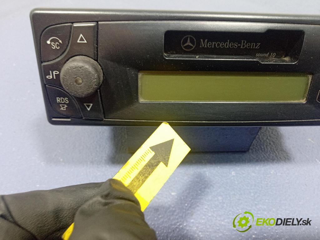 Mercedes Vito 2005 Radio I Navigácia: A0048201286