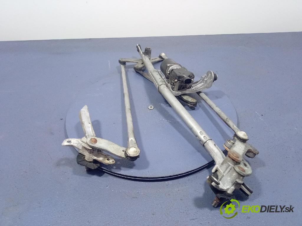 Honda Civic 2007 mechanizmus motor: Stierače: Predné