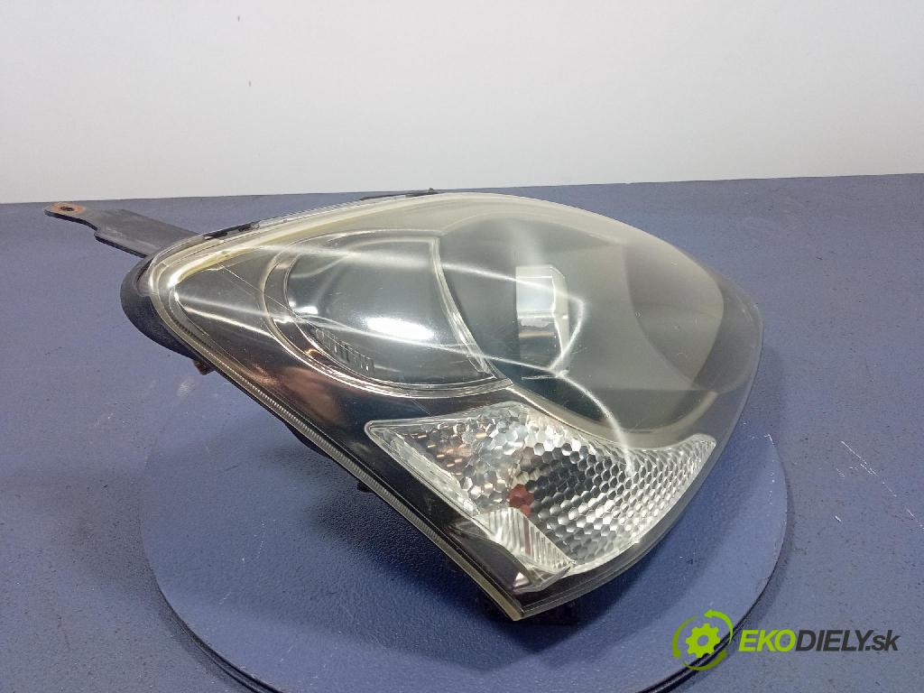 Honda Civic 1.4 2004 Reflektor: v pravo: 33100-S5T-G61