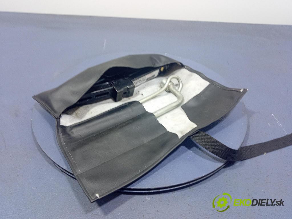 Honda Civic 1.4 2004 Kulisa radenia