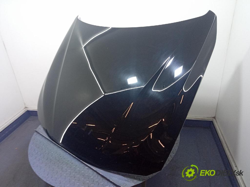 Bmw Seria 3 2018 kapota přední:
