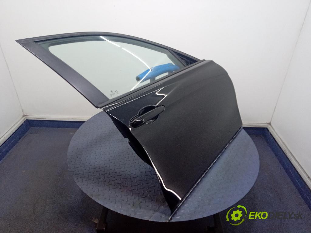 Bmw Seria 3 2018 dvere Predné pravé