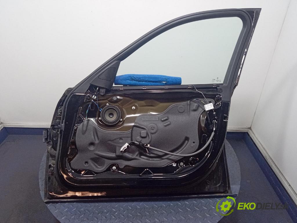 Bmw Seria 3 2018 dvere Predné pravé 