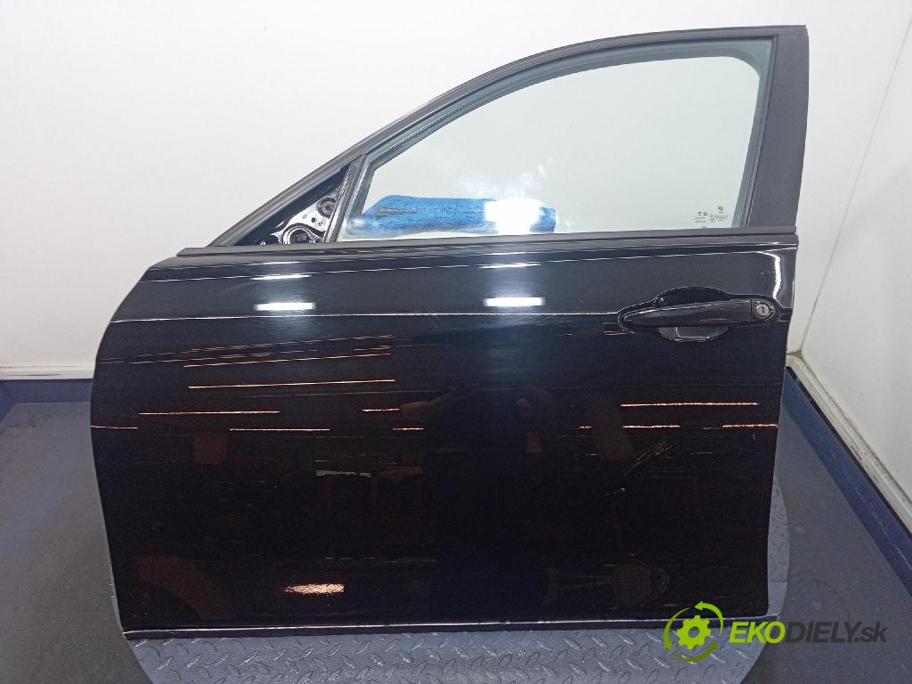 Bmw Seria 3 2018 dvere Predné Vľavo: