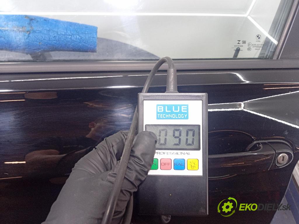 Bmw Seria 3 2018 dvere Predné Vľavo: