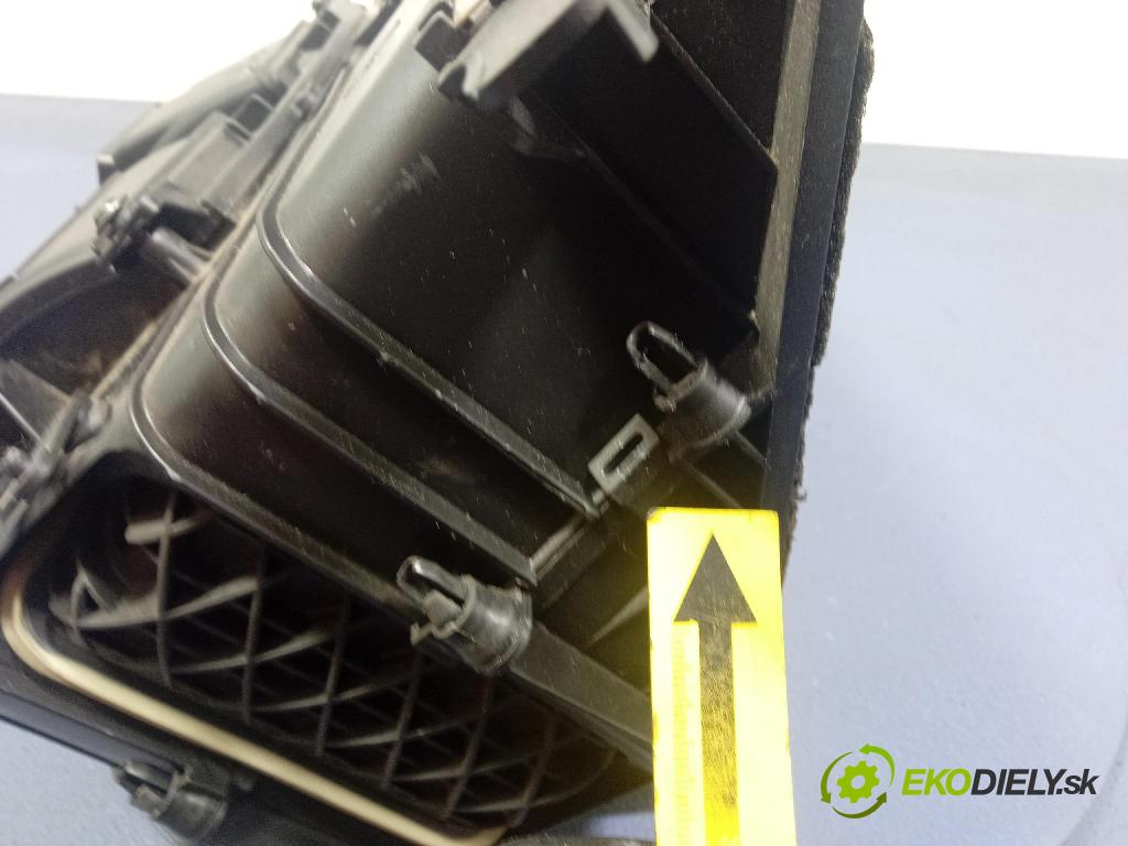 Mercedes Vito 2005 ventilátor Vzduch: A6398301161
