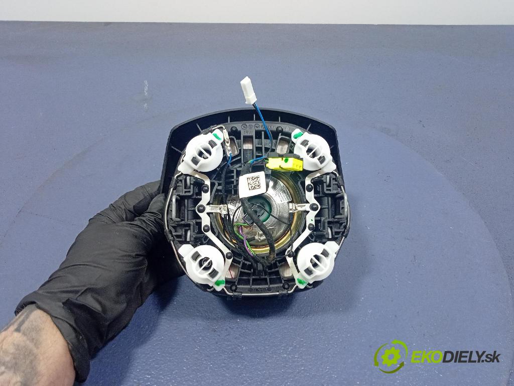 Bmw Seria 3 2018 kokpit,pristrojová doska 9228278