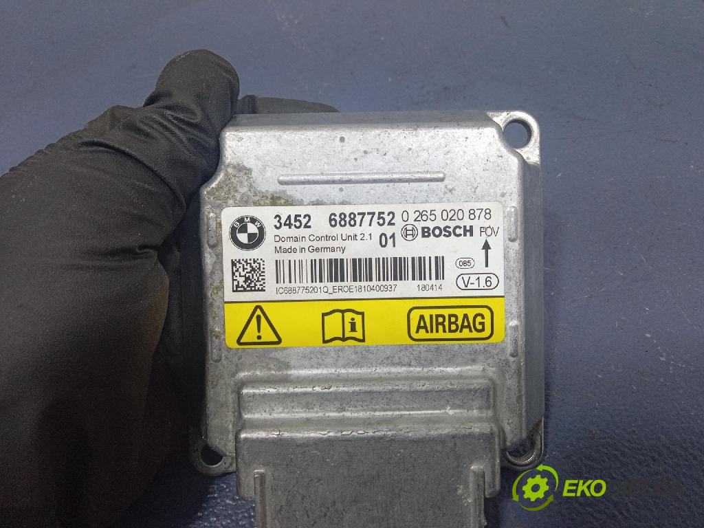 Bmw Seria 3 2018 kokpit,pristrojová doska 9228278