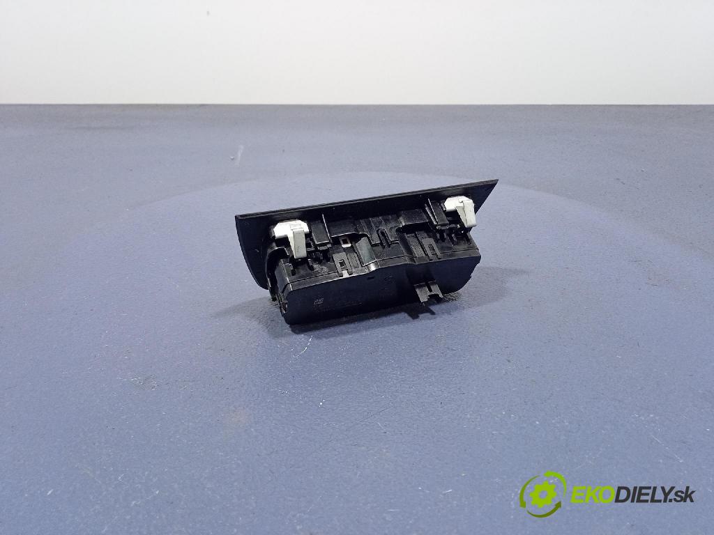 Bmw Seria 3 2018 prepínač svetiel 6847514