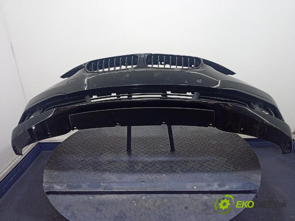 Bmw Seria 3 2018 nárazník Predné