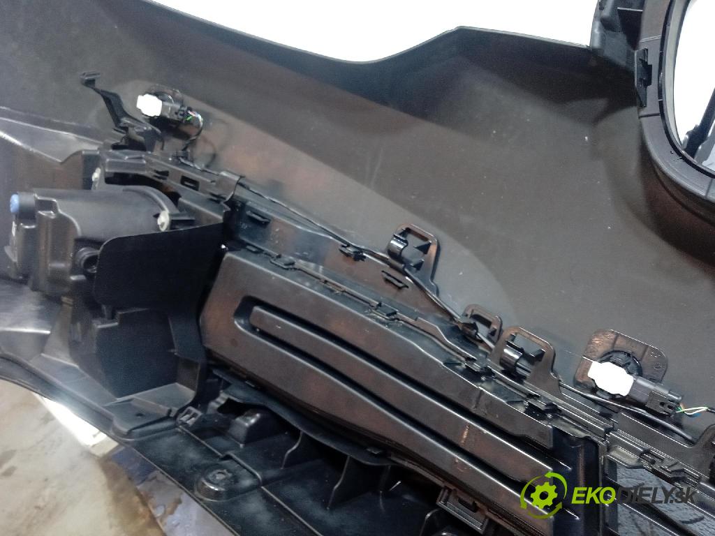 Bmw Seria 3 2018 nárazník Predné