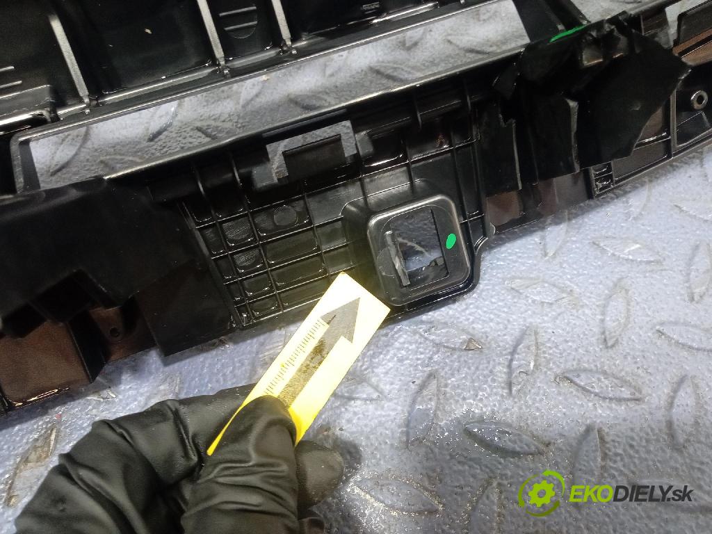 Kia Xceed 0 miežka / Gril: 86351-J7PA0