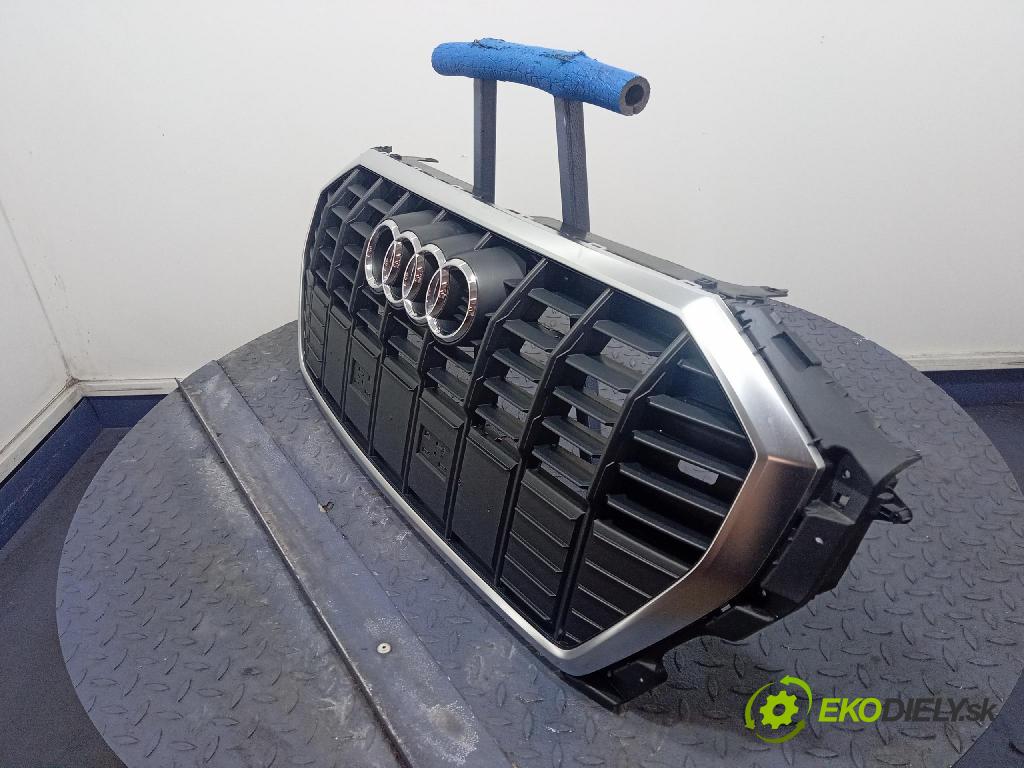 Audi Q3 0 miežka / Gril: 83A853692A