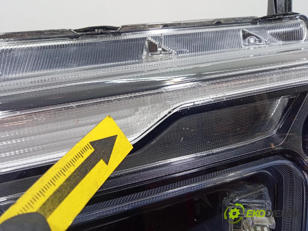 Ford Ranger 0 Reflektor: Vľavo: N1WB-13E017-AH