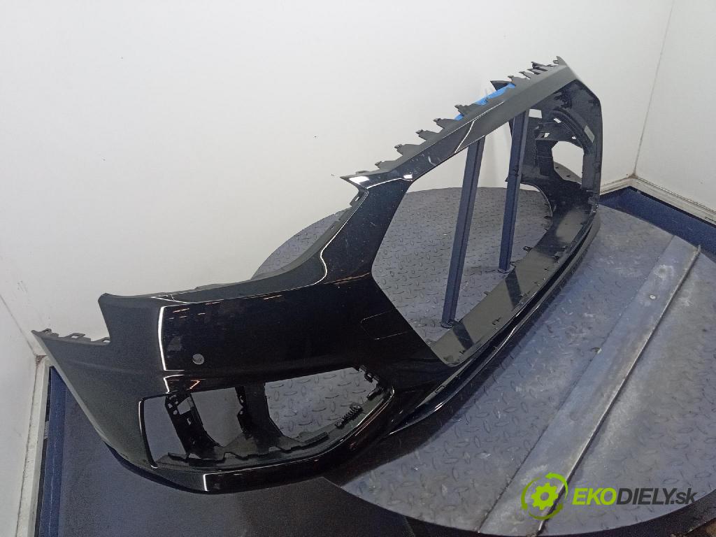 Audi A4 0 nárazník Predné 8W0807457