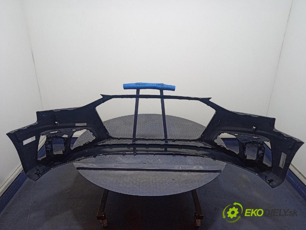 Audi A4 0 nárazník Predné 8W0807457
