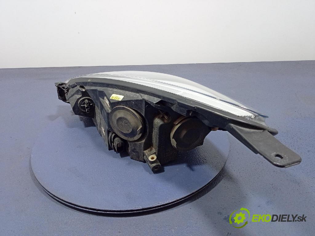 Ford Fiesta 0 světlo v pravo: H1BB-13W029-AD