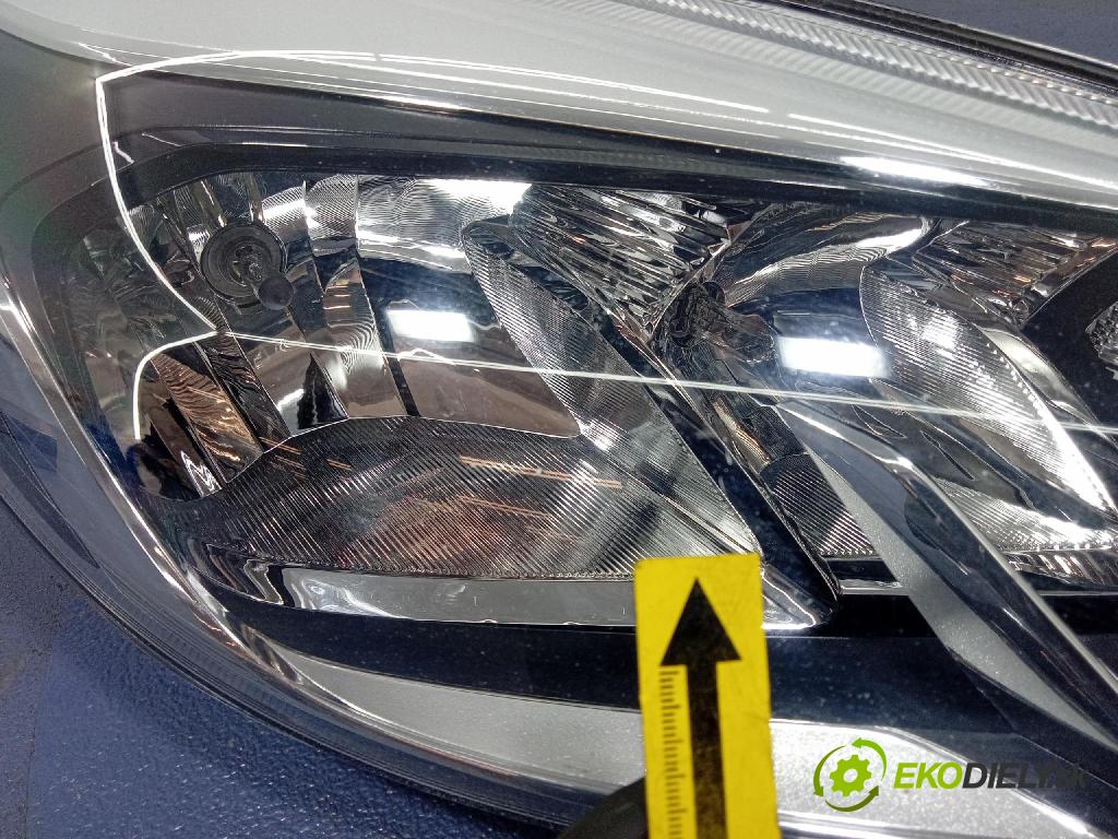 Ford Fiesta 0 světlo v pravo: H1BB-13W029-AD